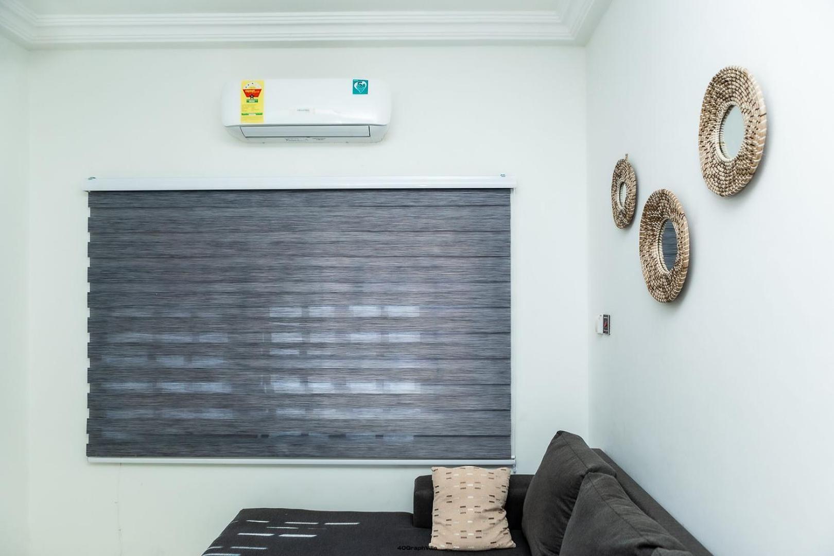 Stylish East Legon Apartment - Ac, Wi-Fi, Netflix Аккра Экстерьер фото
